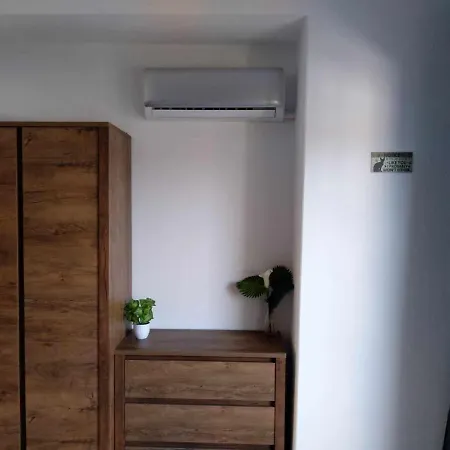 Mavros Gatos Apartament *